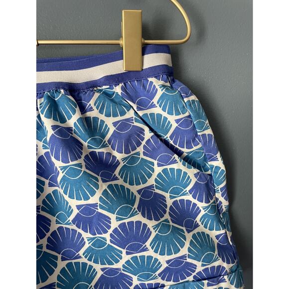 Mini Boden Blue Shell Print Shorts - Picture 3 of 4